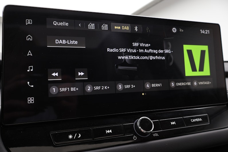 Vehicle image MITSUBISHI OUTLANDER