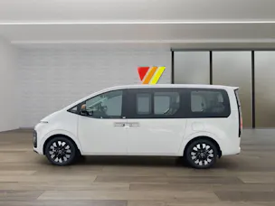 Hyundai Staria Premium 1.6 GDi HEV Vertex