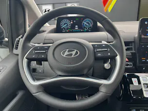 Hyundai Staria Premium 1.6 GDi HEV Vertex
