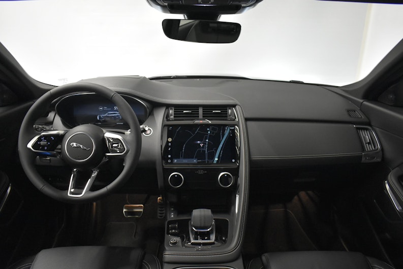 Vehicle image JAGUAR E-PACE