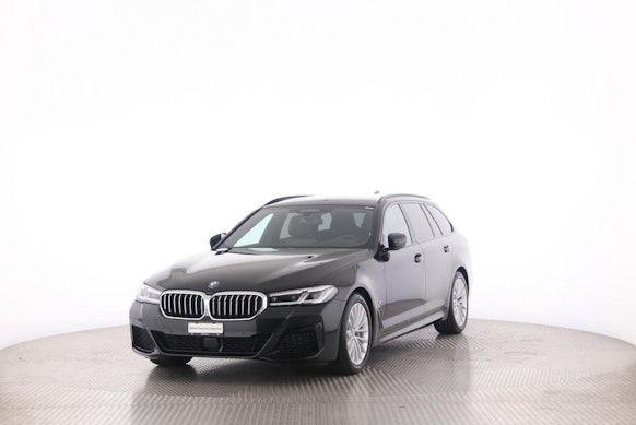 BMW 530d xDrive Touring 0