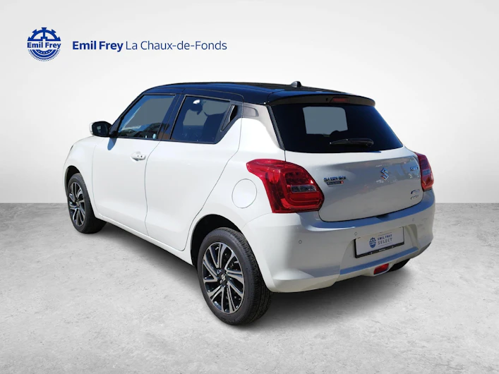 image du véhicule SUZUKI SWIFT