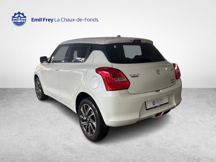 Vehicle image SUZUKI SWIFT