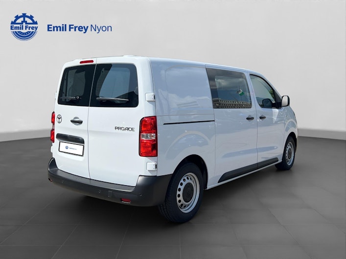 Vehicle image TOYOTA PROACE
