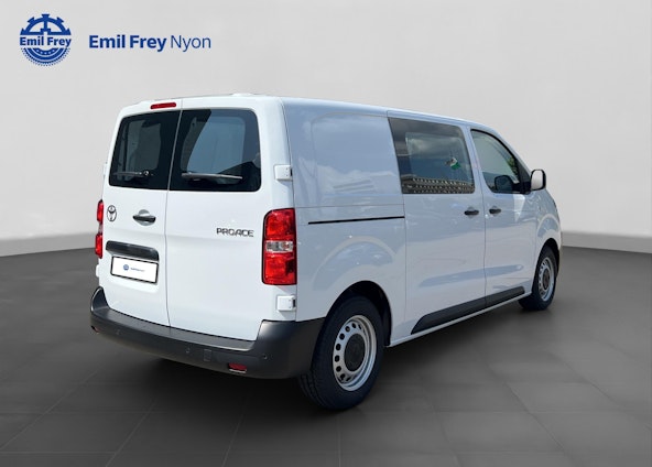 Vehicle image 5 Vehicle image 5