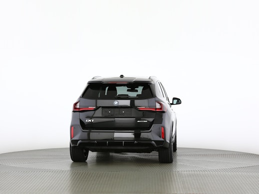 BMW iX1 30 xDrive 2