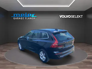 Volvo XC60 2.0 B5 MH Momentum AWD
