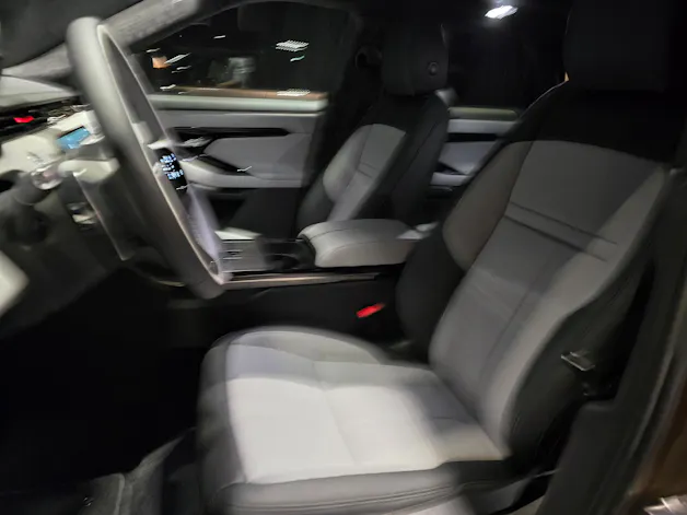 Land Rover Range Rover Evoque 1.5 T 270e Autobiography