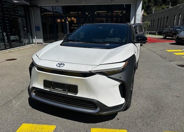 Vehicle image 2 Vehicle image 2