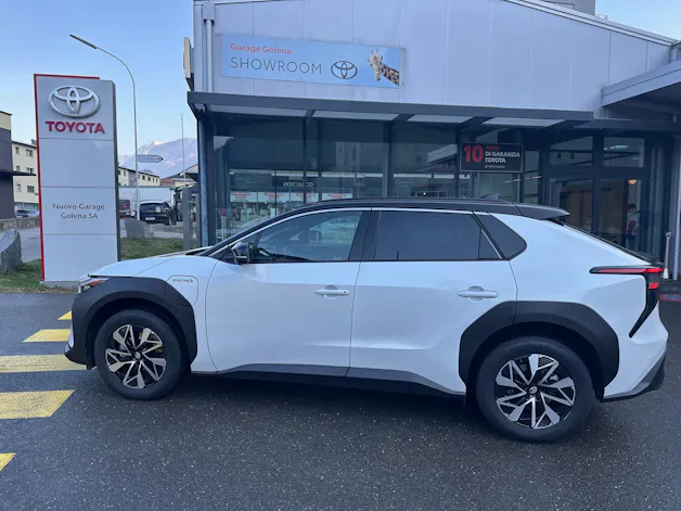 Toyota bZ4X Premium AWD