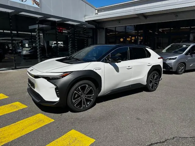 Toyota bZ4X Premium AWD