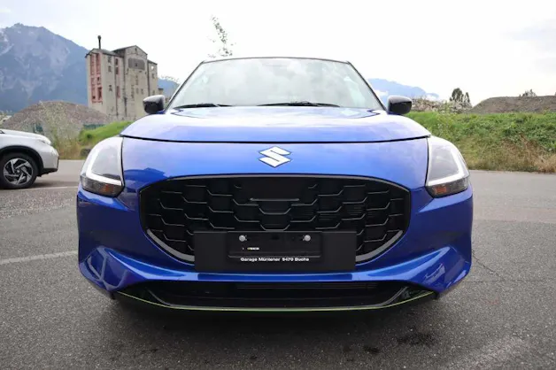 Suzuki Swift 1.2 1st Edition Hybrid