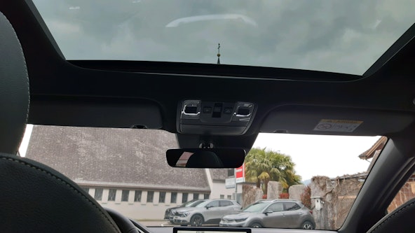 Vehicle image 9 Vehicle image 9