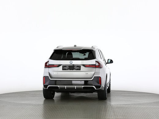 BMW iX1 30 xDrive 2