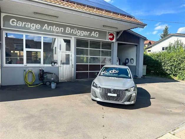 Peugeot 208 1.2 Hybrid Allure Premium