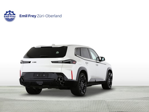 BMW XM 50e Plug-in Hybrid 2