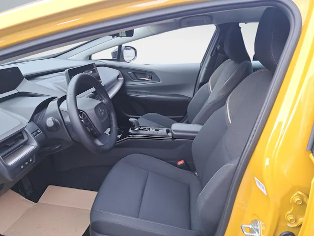 Toyota Prius 2.0 Plug-In-Hybrid Style