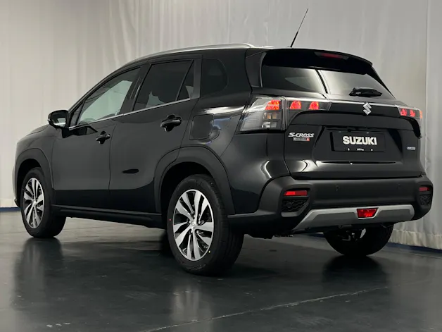 Suzuki S-Cross 1.4 T Compact Top Hybrid 4x4 Shark Fin