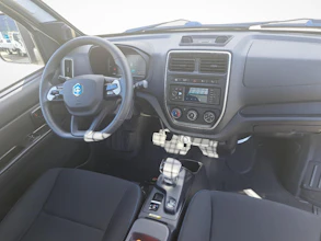 https://vehicle.imgix.net/3833591/8537fd44-5ce6-4d9e-a986-749ba39ee2d8.jpg