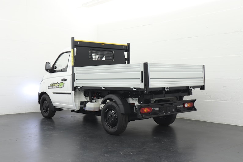 Vehicle image PIAGGIO PORTER