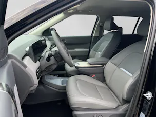 Kia EV3 81 kWh Earth+