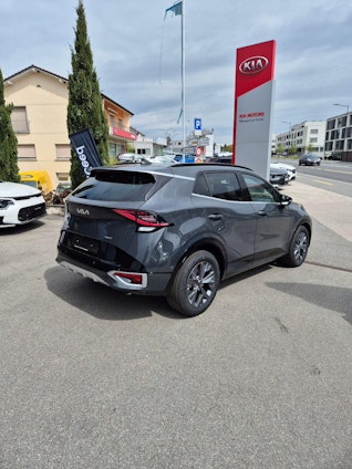 Vehicle image 3 Vehicle image 3