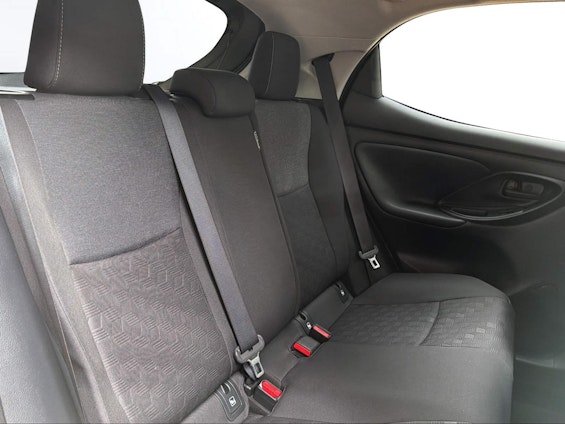 Vehicle image 14 Vehicle image 14