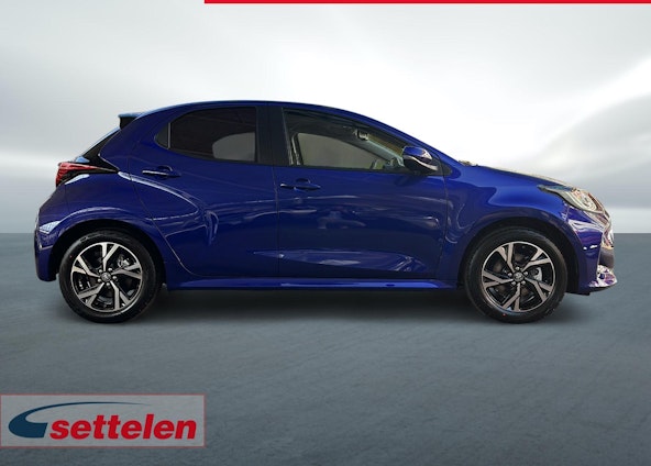 Vehicle image 3 Vehicle image 3