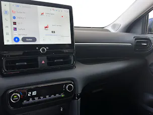 Toyota Yaris 1.5 VVT-i HSD Trend
