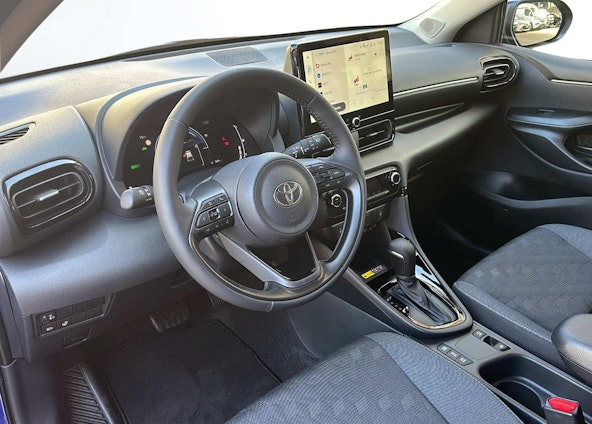 Vehicle image 10 Vehicle image 10