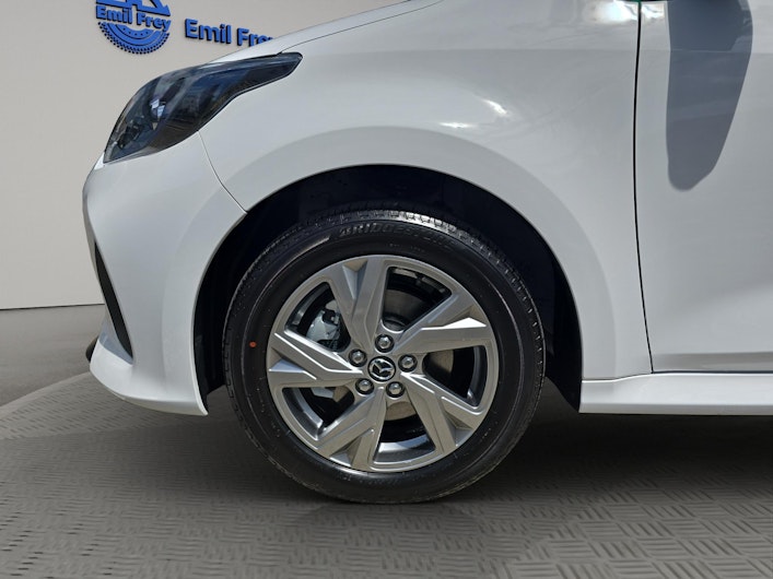 Vehicle image MAZDA 2