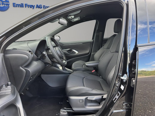 MAZDA 2 1.5 Hybrid Homura 1