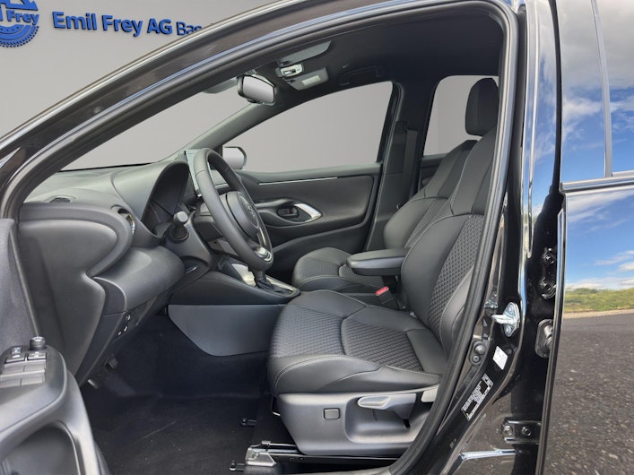 Vehicle image MAZDA 2