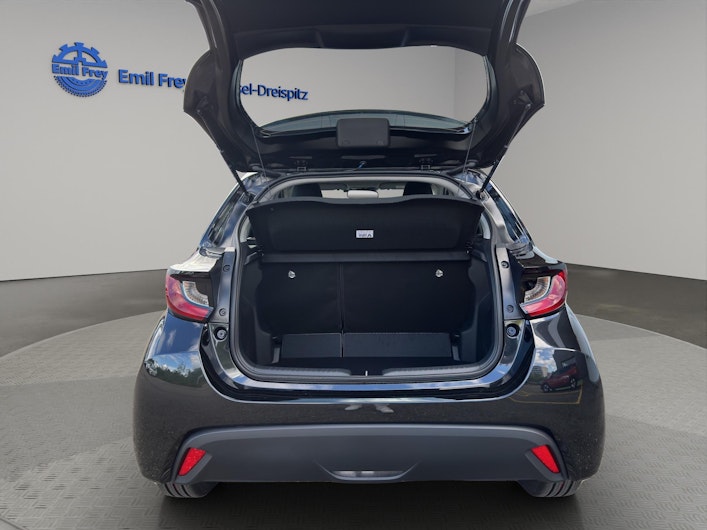 Vehicle image MAZDA 2