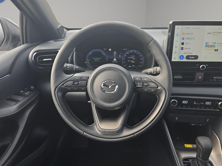 Vehicle image MAZDA 2