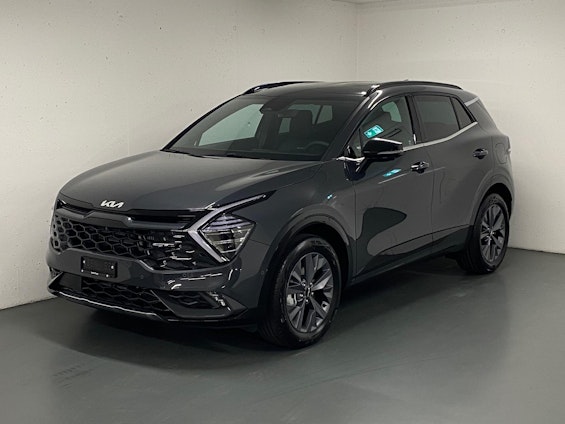 First vehicle image