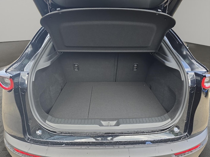 Vehicle image MAZDA CX-30