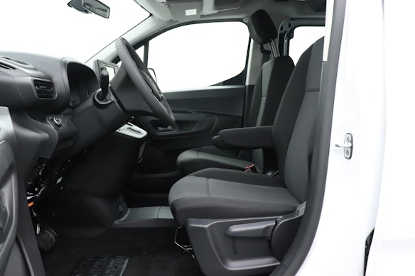 OPEL Combo-e Cargo Crew 2.4 t XL Electric 2