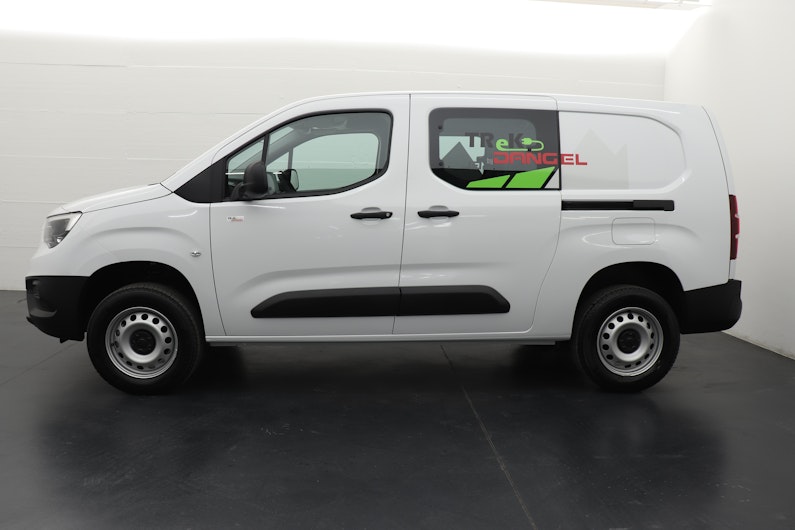 Vehicle image OPEL COMBO