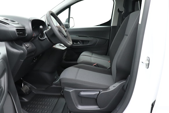 OPEL Combo-e Cargo 2.4 t XL Electric 2