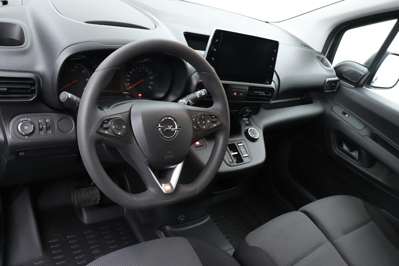 Vehicle image OPEL COMBO