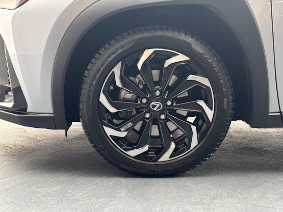 Vehicle image 11 Vehicle image 11