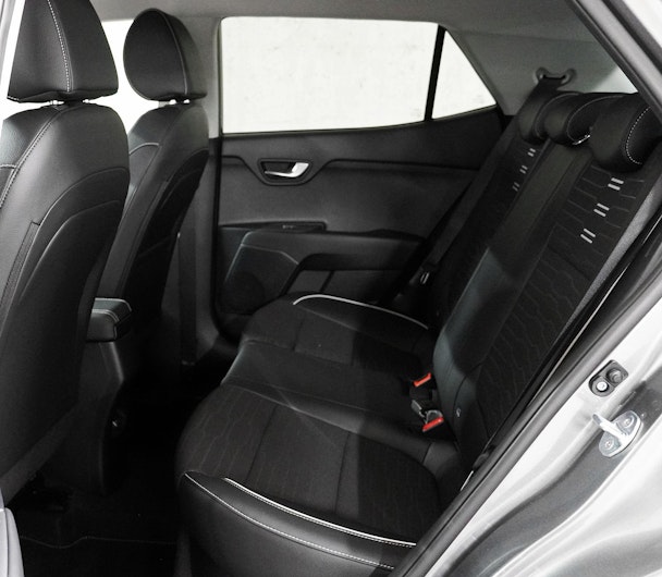 Vehicle image KIA STONIC