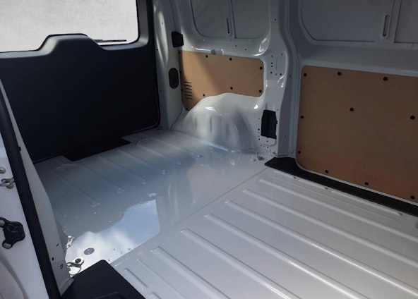 Vehicle image 6 Vehicle image 6