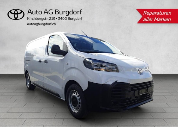 First vehicle image First vehicle image