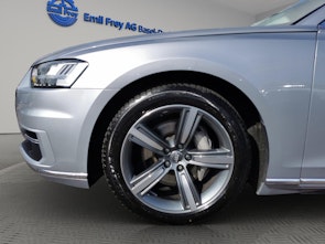 Vehicle image AUDI A8 3.0 50 TDI quattro T-Tronic