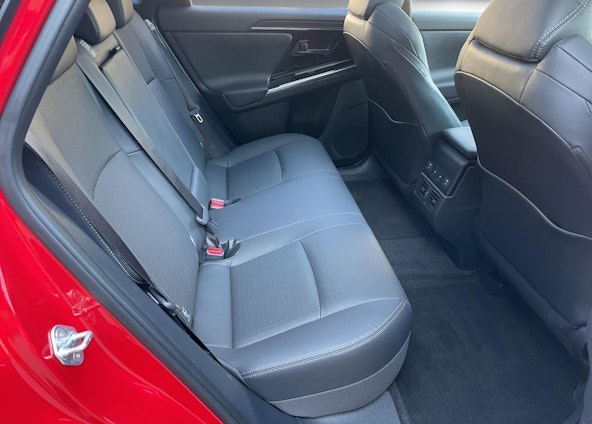 Vehicle image 13 Vehicle image 13