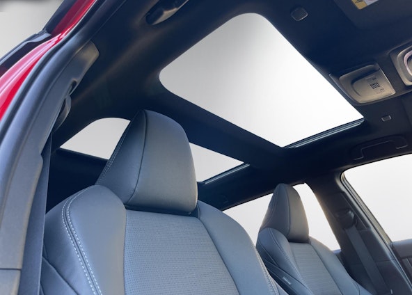 Vehicle image 16 Vehicle image 16