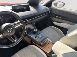 Mazda MX-30 e-Skyactiv First Edition