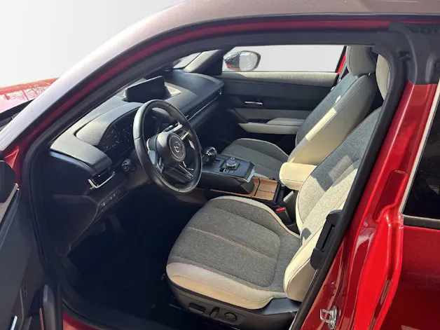 Mazda MX-30 e-Skyactiv First Edition